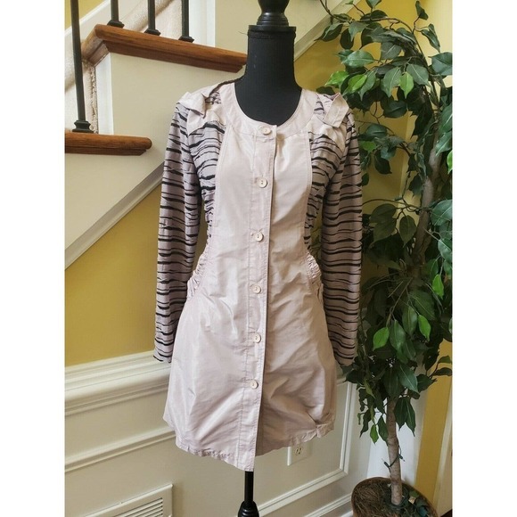 Dibeuces Jackets & Blazers - Dibeuces Womens Medium Tan Hooded Rain Coat